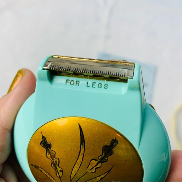 Vintage Beauty Lady Sunbeam electric razor Model LS Turquoise Shavemaster in box - Picture 6 of 10